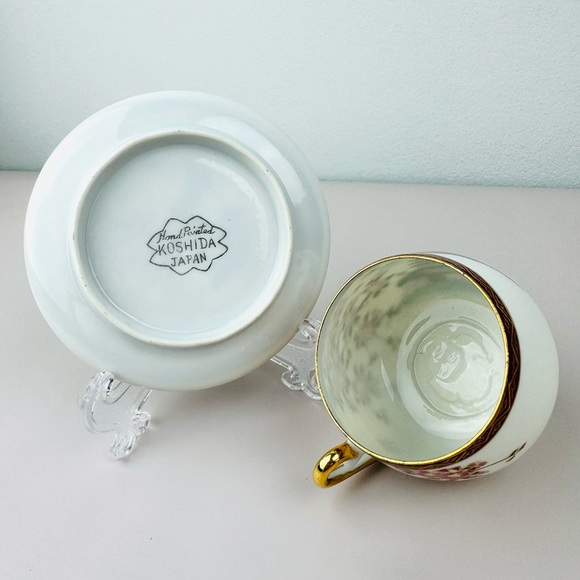 KOSHIDA Geisha Lithophane Demitasse Hand-painted Japanese Temple Teacup/Saucer - Picture 6 of 8